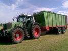 930%20fendt%20vario%20tms%20und%20hawe%20h%c3%a4ckseltransport-wagen