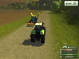 Traktor-mit-mahwerk-als-traffic