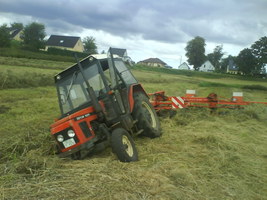 john deere-8410