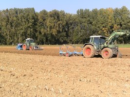 fleißiger landwirt