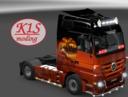 The-develish-wive-actros-skin