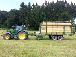 ...Der John Deere...