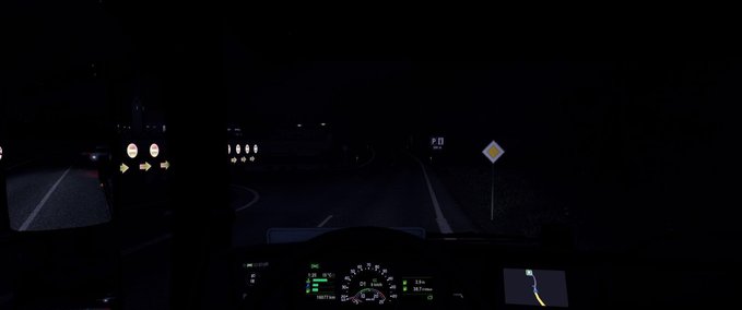 Mods REFLECTIVE POSTS AND ROAD SIGNS Eurotruck Simulator mod