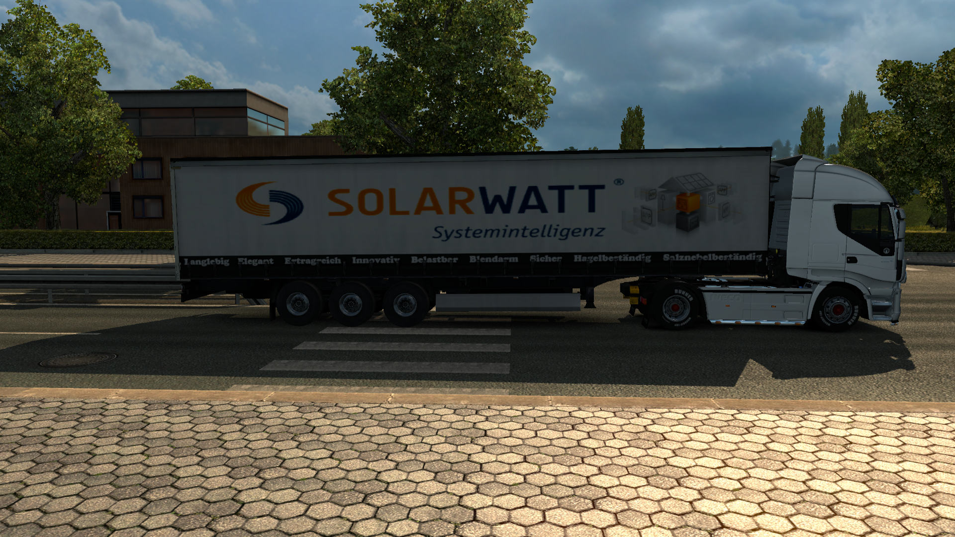Solarwatt Trailer - Thumbnail 1