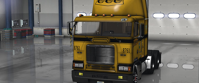 Trucks Freightliner FLB CCC American Truck Simulator mod