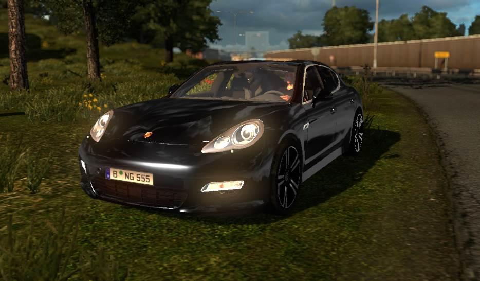 PORSCHE PANAMERA TURBO S 4.8 4WD 1.31.X - Thumbnail 1