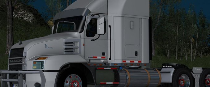 Trucks MACK ANTHEM 2018 [12.09.18] 1.32.X American Truck Simulator mod