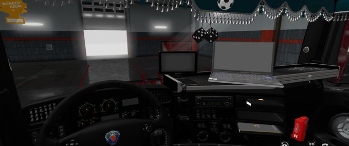 Scania Scania R700 AU44 + fix 1.32 Eurotruck Simulator mod