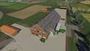 Hof-mit-kuhstall-und-weide-beta