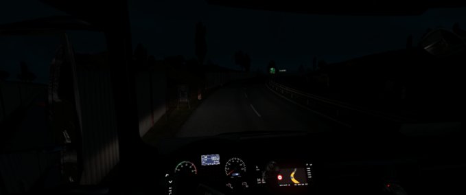 Sonstige Realistische weiße Scheinwerferlichter von Indianboss [1.38] Eurotruck Simulator mod