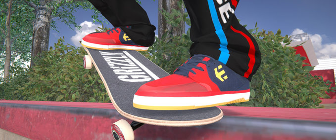 Gear Etnies Marana Red & Blue Skater XL mod