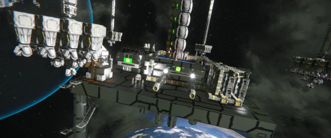 Blueprint (C.C.I.) Refinery With Drills Space Engineers mod