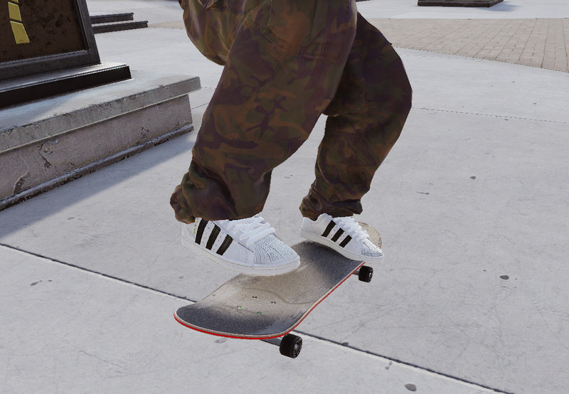 Skater XL: Adidas Superstar White (Chunky version) 1.0 Gear, Real Brand, Skater XL