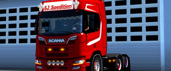 Trucks LIGHTBOX [1.40] Eurotruck Simulator mod