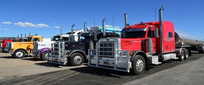 Trucks Bessere Motoren für KI LKWs American Truck Simulator mod