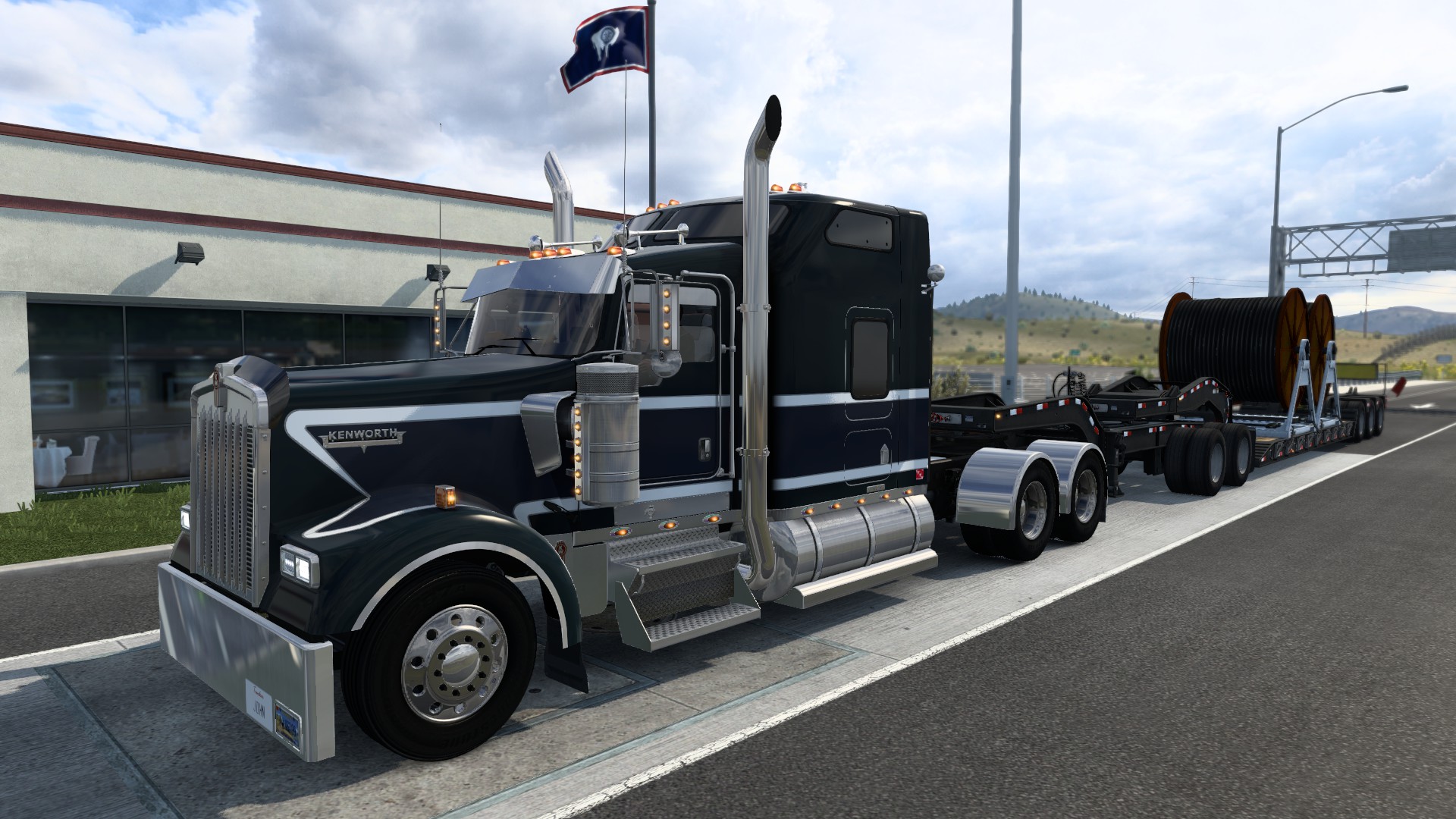 Kenworth W900L - Big Bob - Long Distance Edition thumbnail 2