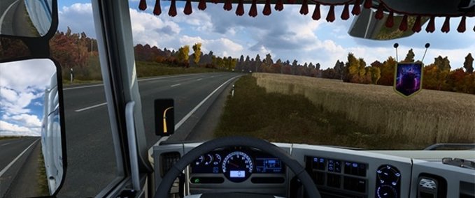 Trucks Blaues Dashboard & Weißes Interieur [1.43] Eurotruck Simulator mod