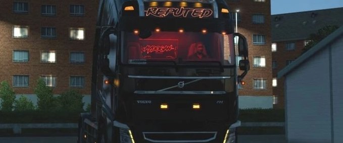 Trucks Volvo [Reputed Garage] - 1.43/1.44 Eurotruck Simulator mod