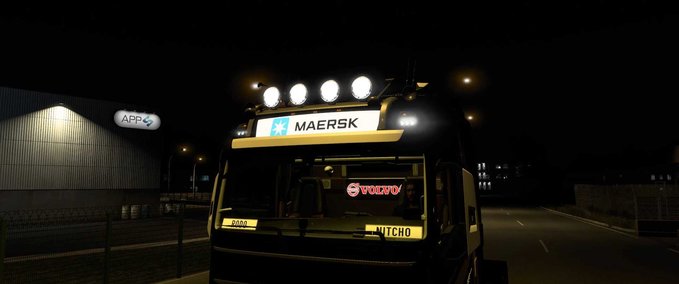 Trucks VOLVO FH 2022 SANAX MAERSK LIGHTBOX  Eurotruck Simulator mod