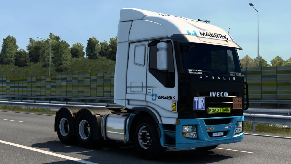 SKIN MAERSK IVECO STRALIS BY RODONITCHO MODS #1.0 thumbnail 2