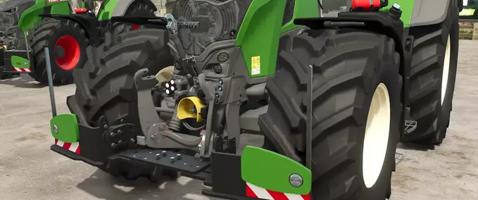 Fendt 700 with Agribumper Mod Image
