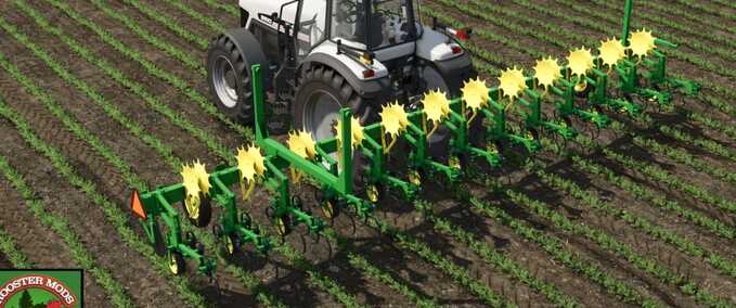 John Deere 825 Row-Crop Cultivator Mod Image